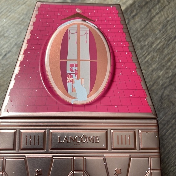Lancome gift box - Picture 3 of 8